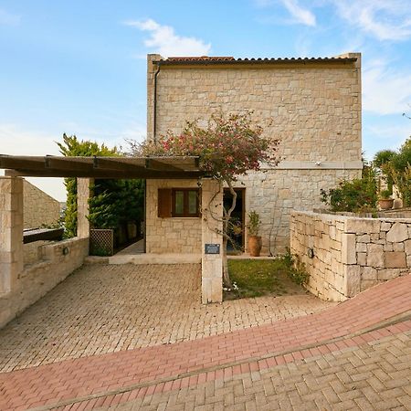 Villa Paradissi In Crete Agia Pelagia  Buitenkant foto