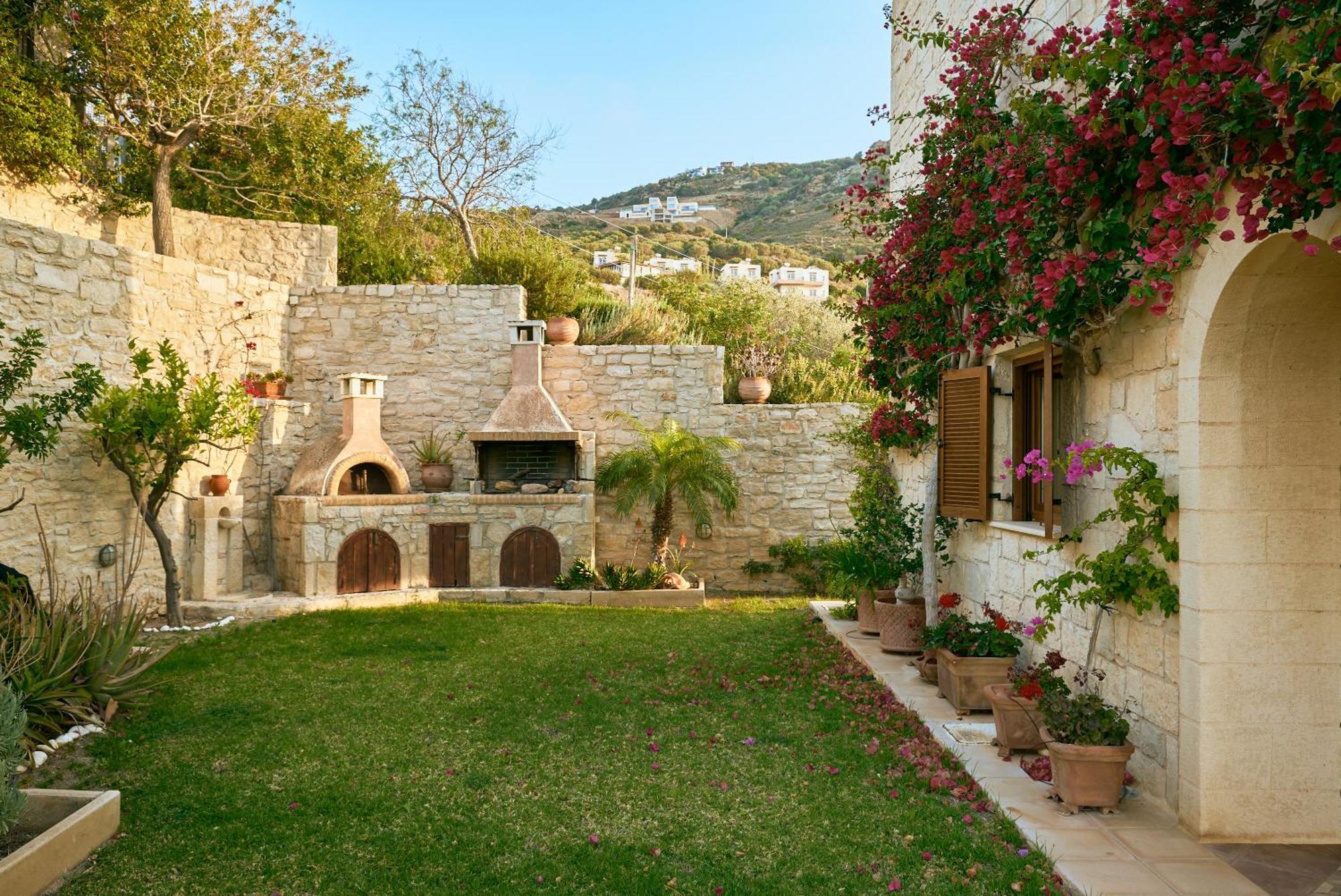 Villa Paradissi In Crete Agia Pelagia  Buitenkant foto